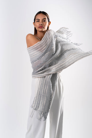 Alpaca Shawl Silver Off white