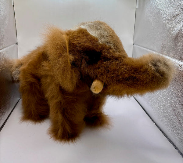 Alpaca Woolly Mammoth Brown