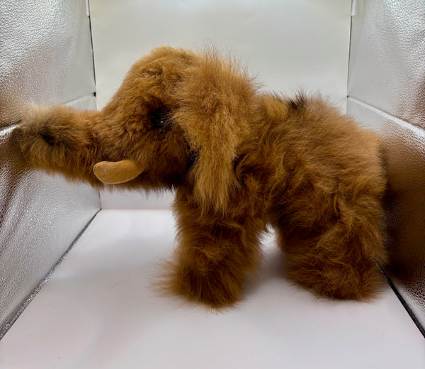 Alpaca Woolly Mammoth Brown