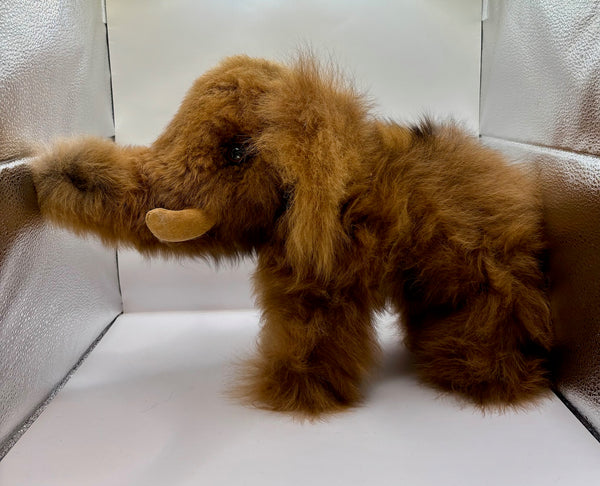 Alpaca Woolly Mammoth Brown