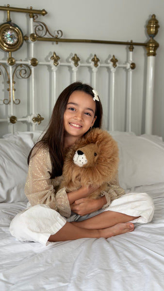 Alpaca Stuffed Toy - Natural Color Lion